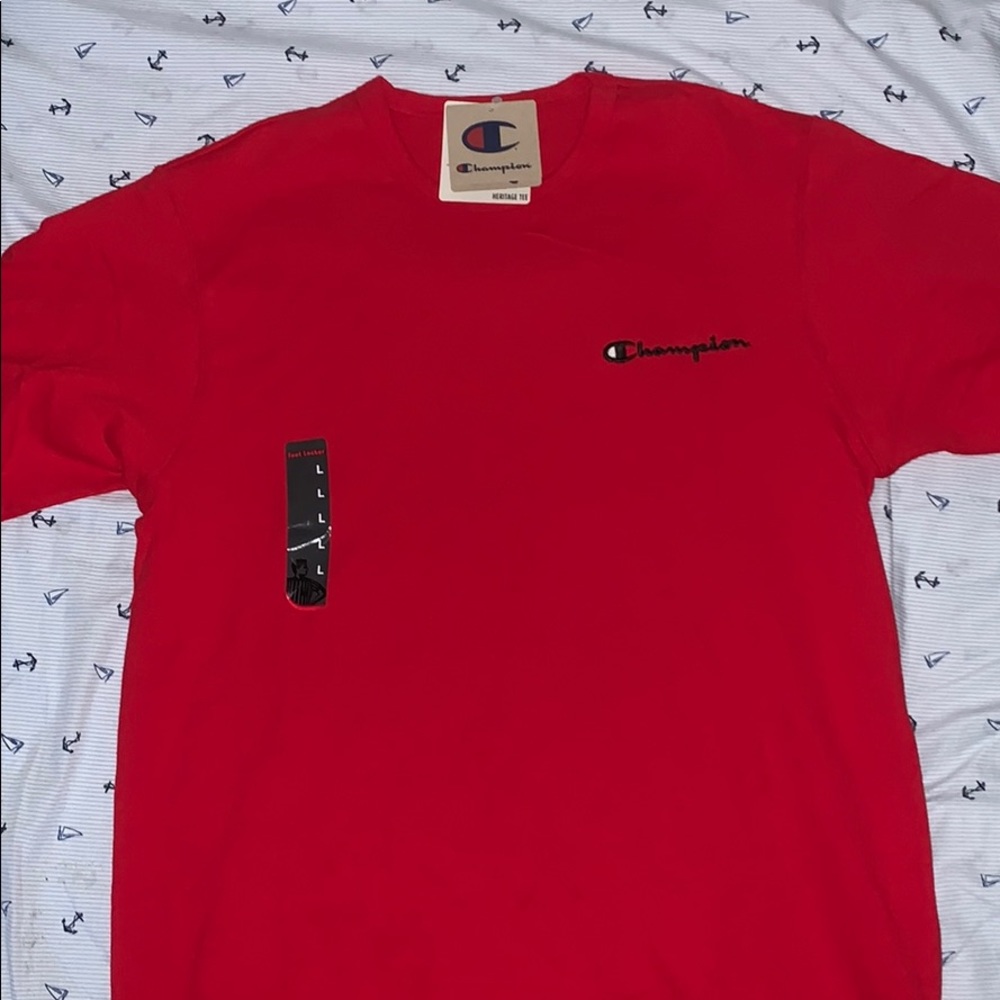 Red Champion T